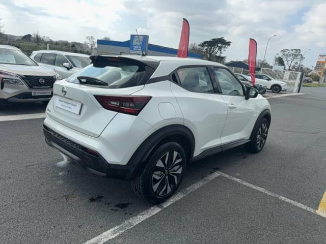 Nissan Juke image 9