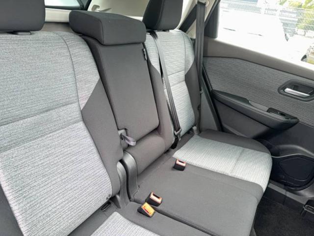 Nissan X-Trail image 4