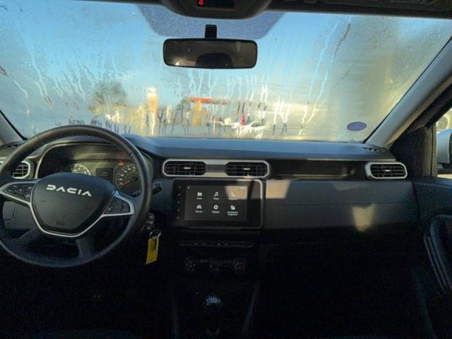Dacia Duster image 9