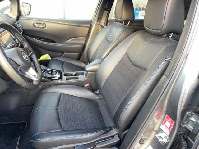 Nissan Leaf image 5