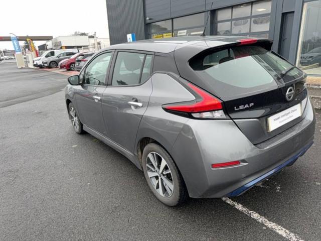Nissan Leaf image 2