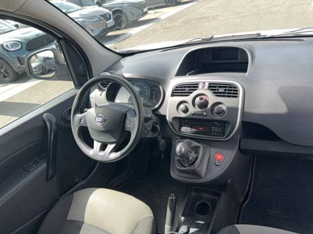 Nissan Nv250 image 7