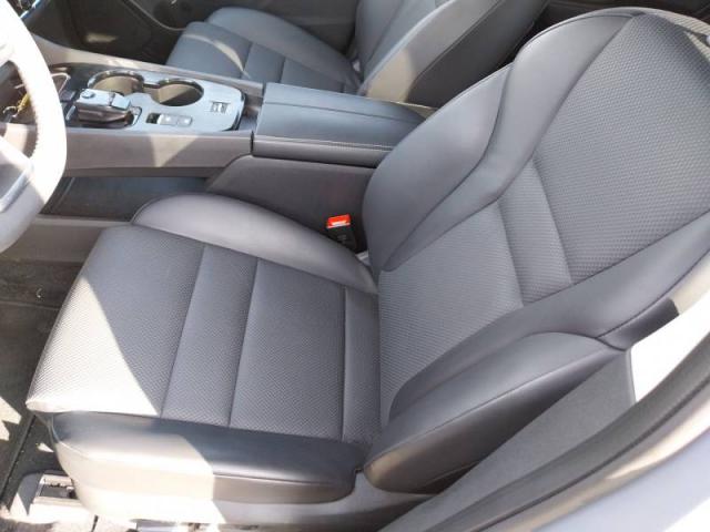 Nissan X-Trail image 9