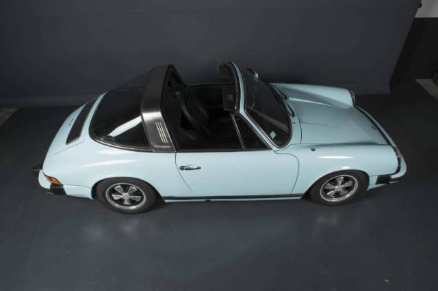 Porsche 911 image 3