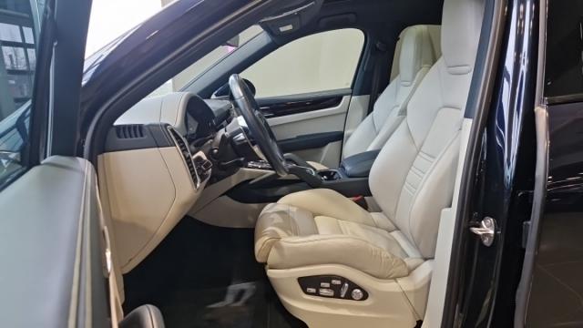 Porsche Cayenne Coupé image 7