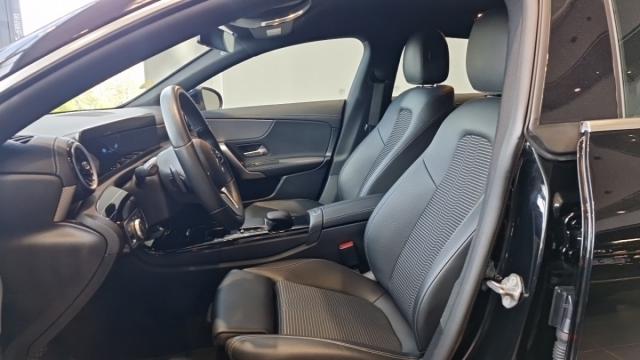 Mercedes Benz Cla Shooting Brake image 7