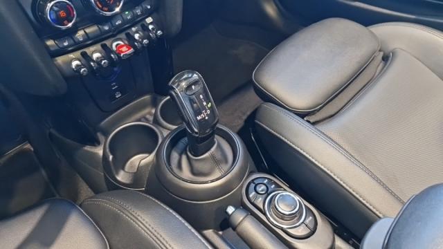 Mini Cabrio image 7