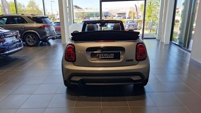 Mini Cabrio image 3