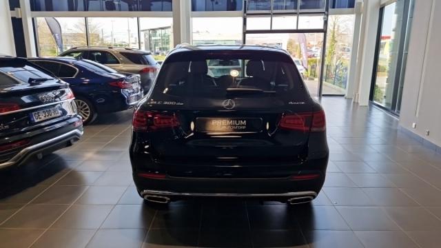 Mercedes Benz Glc image 9