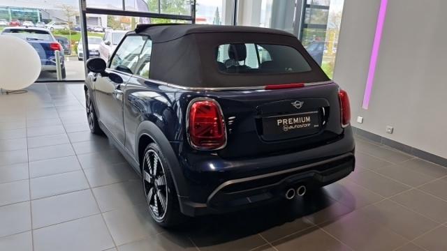 Mini Cabrio image 8