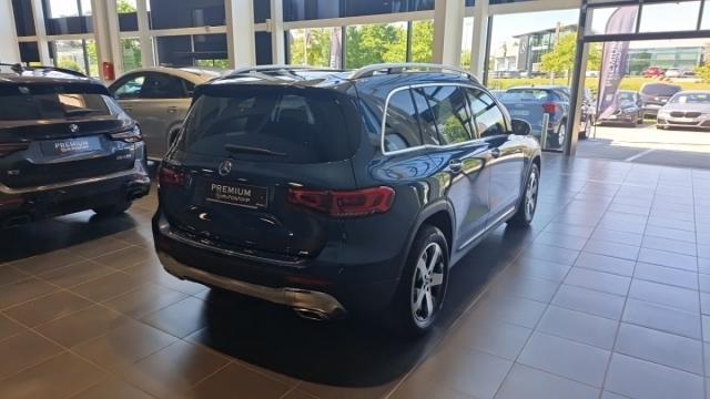 Mercedes Benz Glb image 7