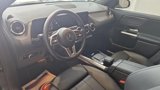 Mercedes Benz Gla image 7