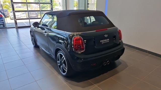 Mini Cabrio image 6