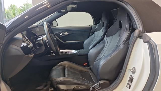 Bmw Z4 image 9