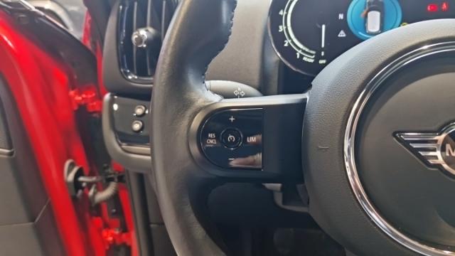 Mini Countryman image 8
