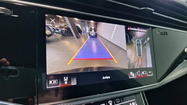 Audi Q8 image 1