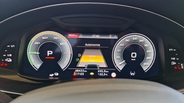 Audi Q8 image 8