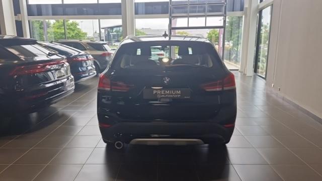 Bmw X1 image 2