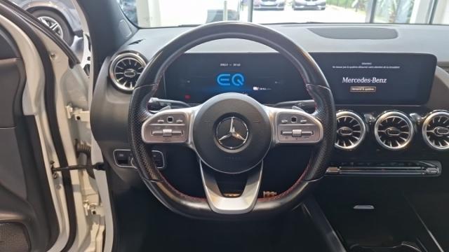 Mercedes Benz Gla image 2