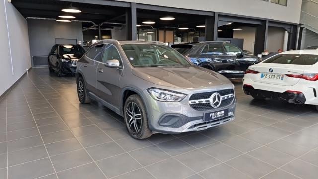 Mercedes Benz Gla image 9