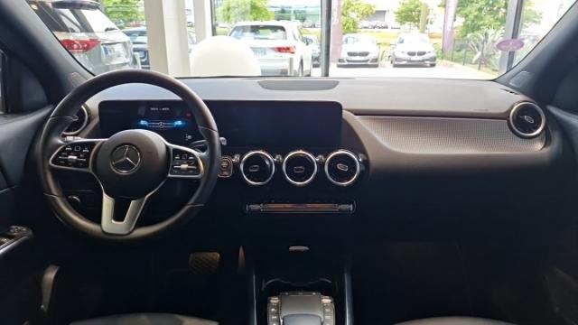 Mercedes Benz Gla image 2