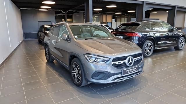Mercedes Benz Gla image 8