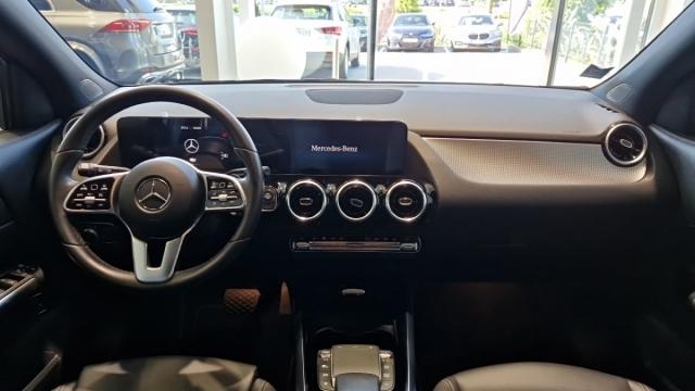 Mercedes Benz Gla image 6