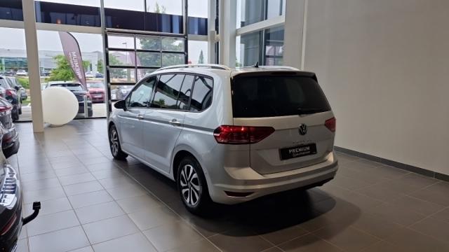Volkswagen Touran image 4