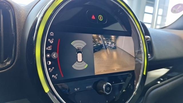 Mini Countryman image 5