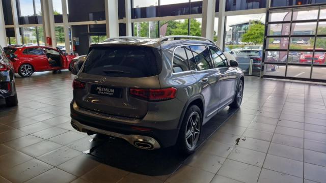 Mercedes Benz Glb image 3