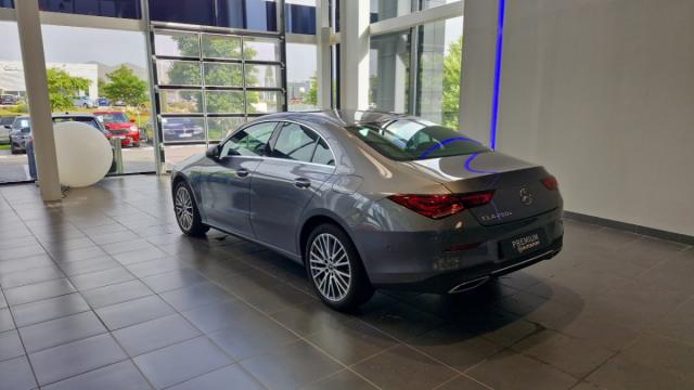 Mercedes Benz Cla image 2