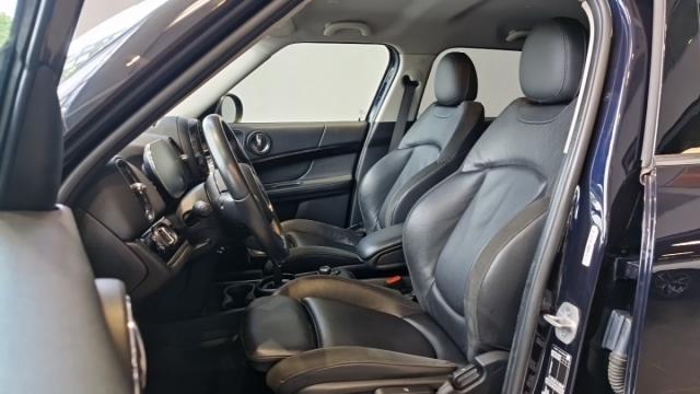 Mini Countryman image 6