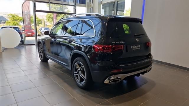 Mercedes Benz Glb image 6