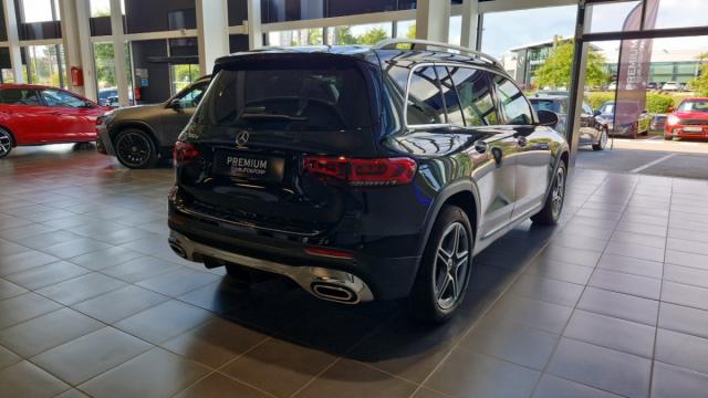 Mercedes Benz Glb image 7