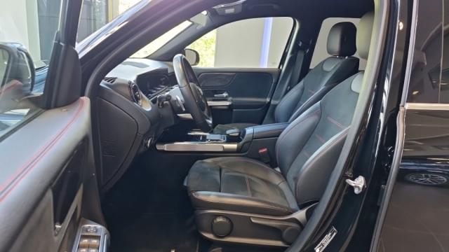 Mercedes Benz Glb image 8