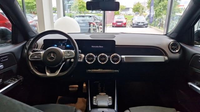 Mercedes Benz Glb image 3