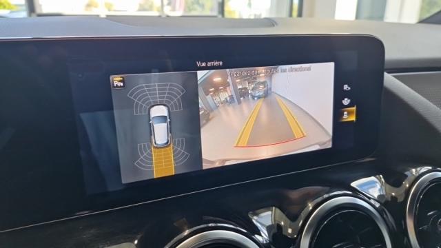 Mercedes Benz Gla image 9