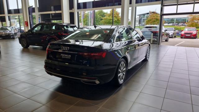 Audi A4 image 9