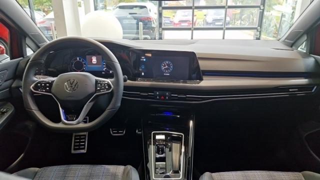 Volkswagen Golf image 2