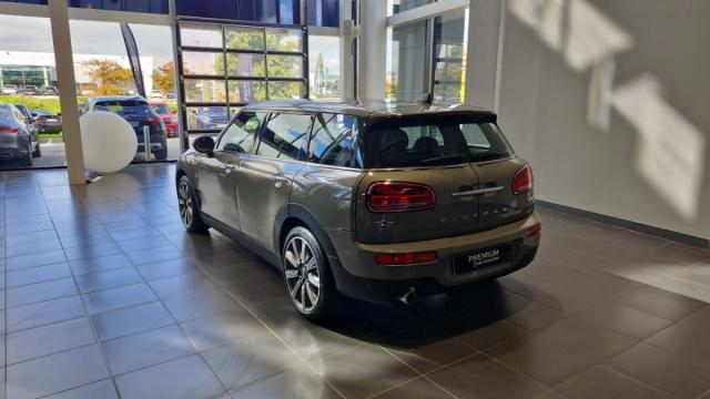 Mini Clubman image 6