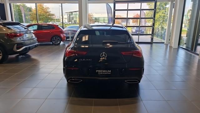 Mercedes Benz Cla Shooting Brake image 2