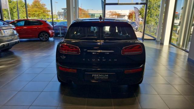 Mini Clubman image 1