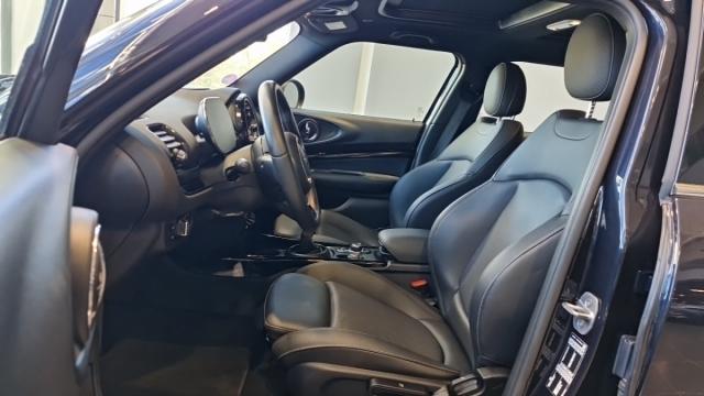 Mini Clubman image 6