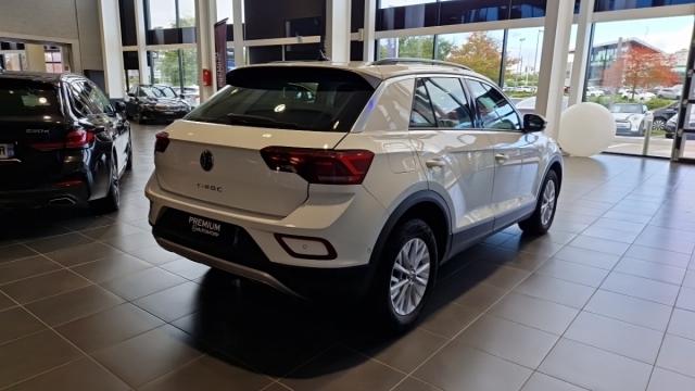 Volkswagen T-Roc image 7