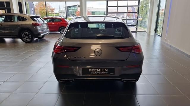 Mercedes Benz Cla Shooting Brake image 1