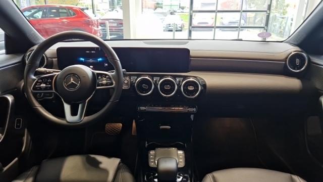 Mercedes Benz Cla Shooting Brake image 7