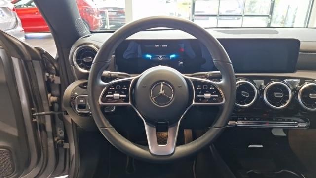 Mercedes Benz Cla Shooting Brake image 9