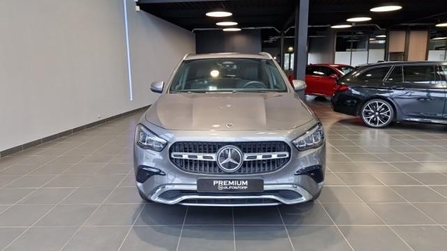 Mercedes Benz Gla image 9