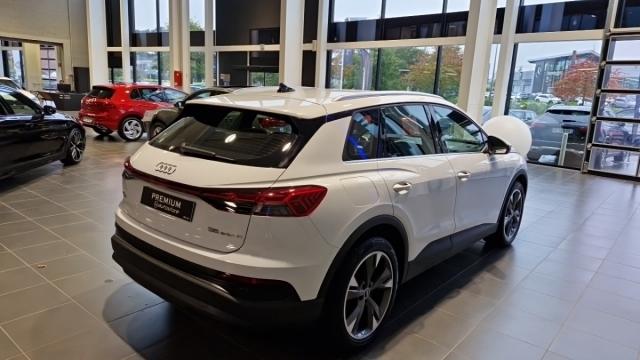 Audi Q4 E-Tron image 4
