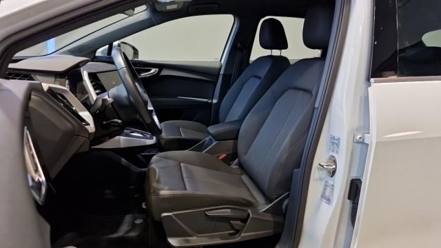 Audi Q4 E-Tron image 8